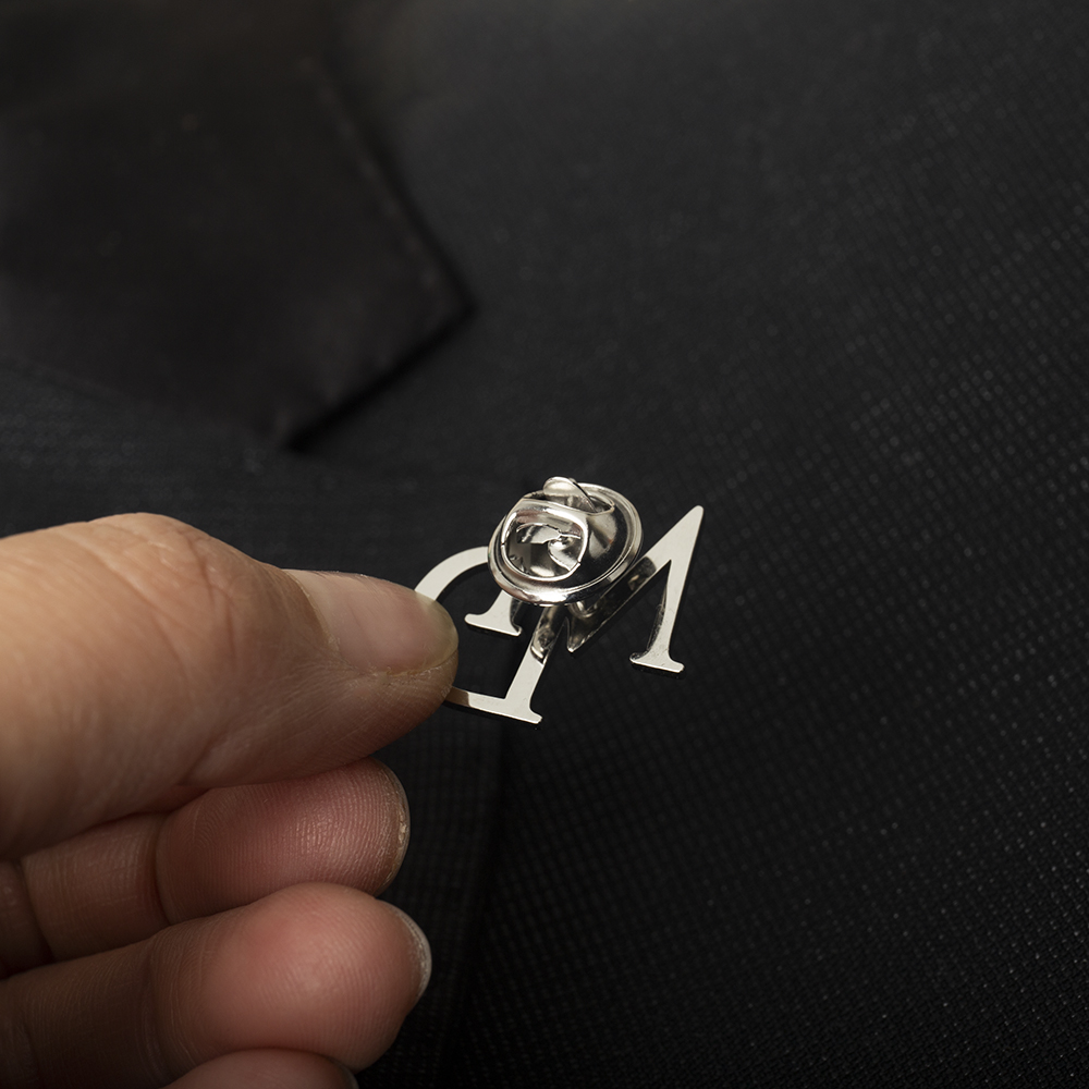 Tangula Custom Initials Brooch - Men'S Grooming & Health Made Simple 评论和价格